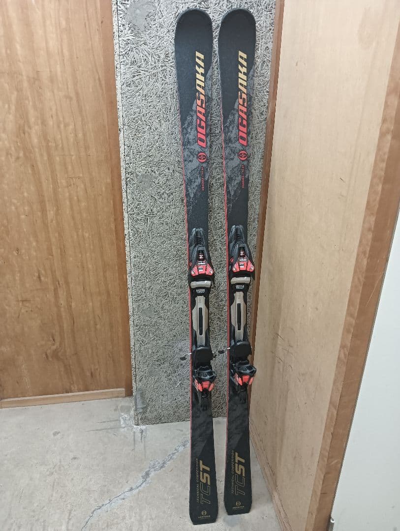 オガサカスキーTC−ST