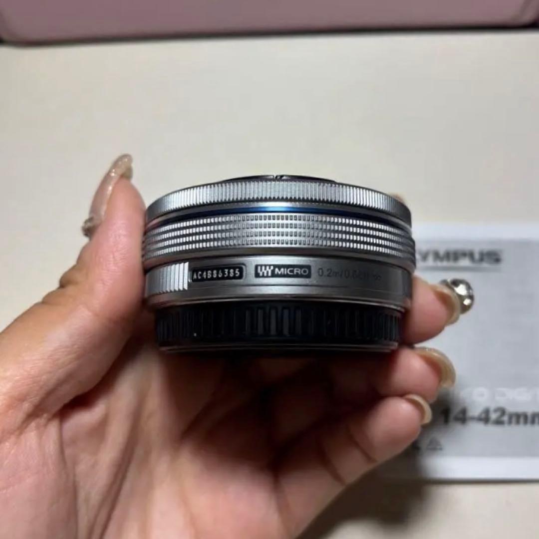 OLYMPUS オリンパス M.ZUIKO DIGITAL 14-42mm