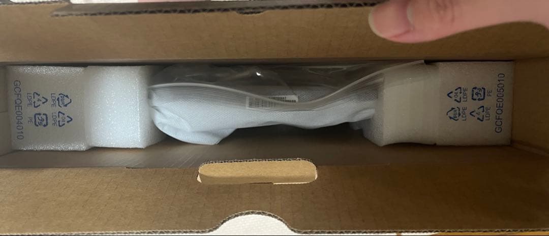 新品未使用FUJITSU ノートパソコン FMVA480JLA