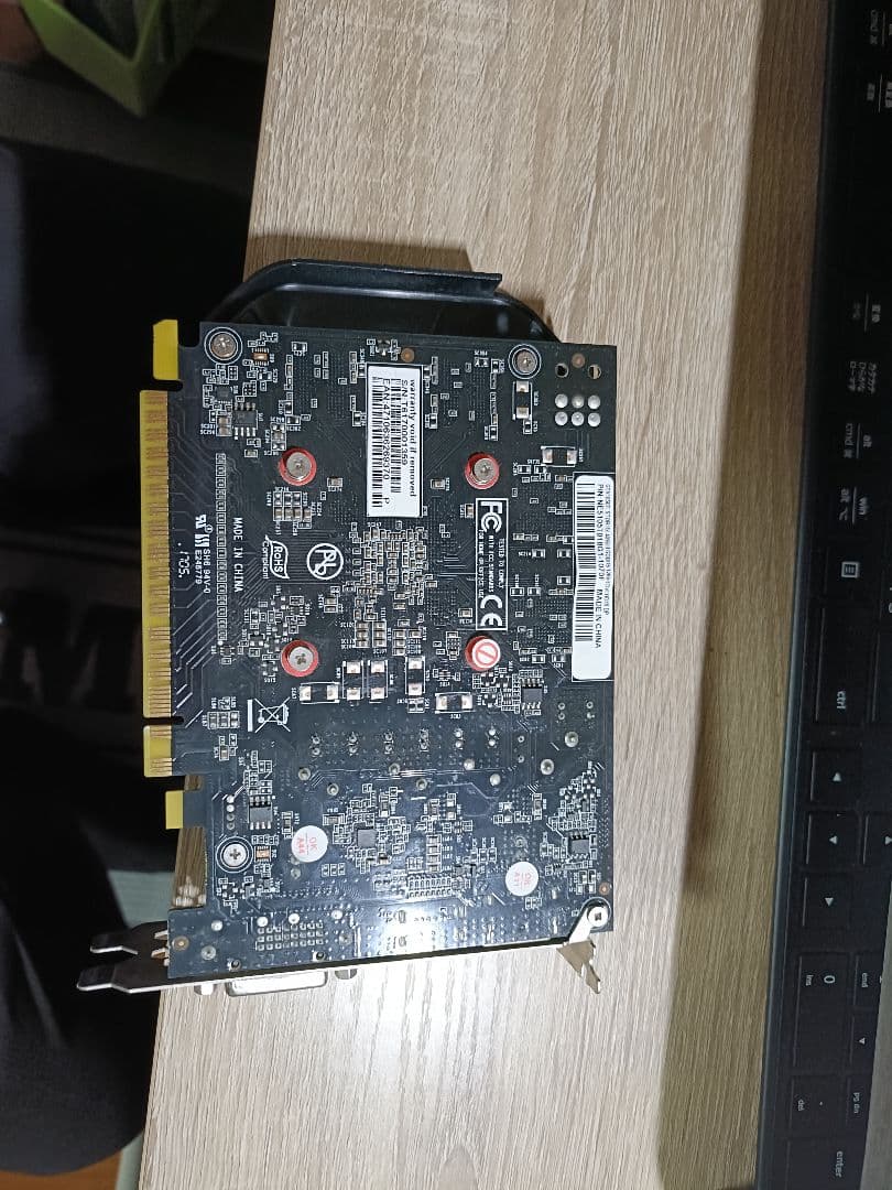 PALIT GeForce GTX 1050 Ti グラフィックボード　中古品