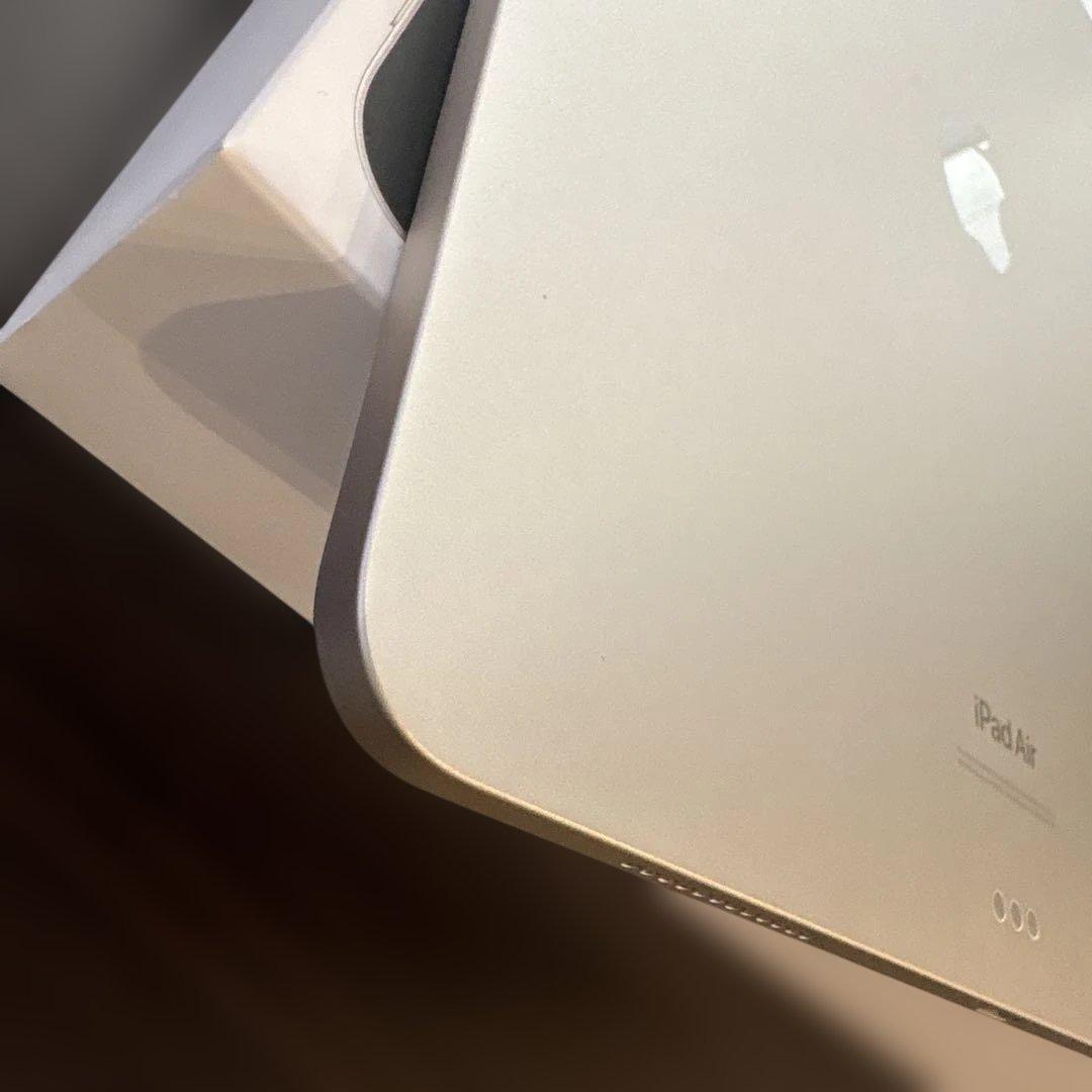 Apple iPad Air 13インチ Wi-Fi 128GB スターライト