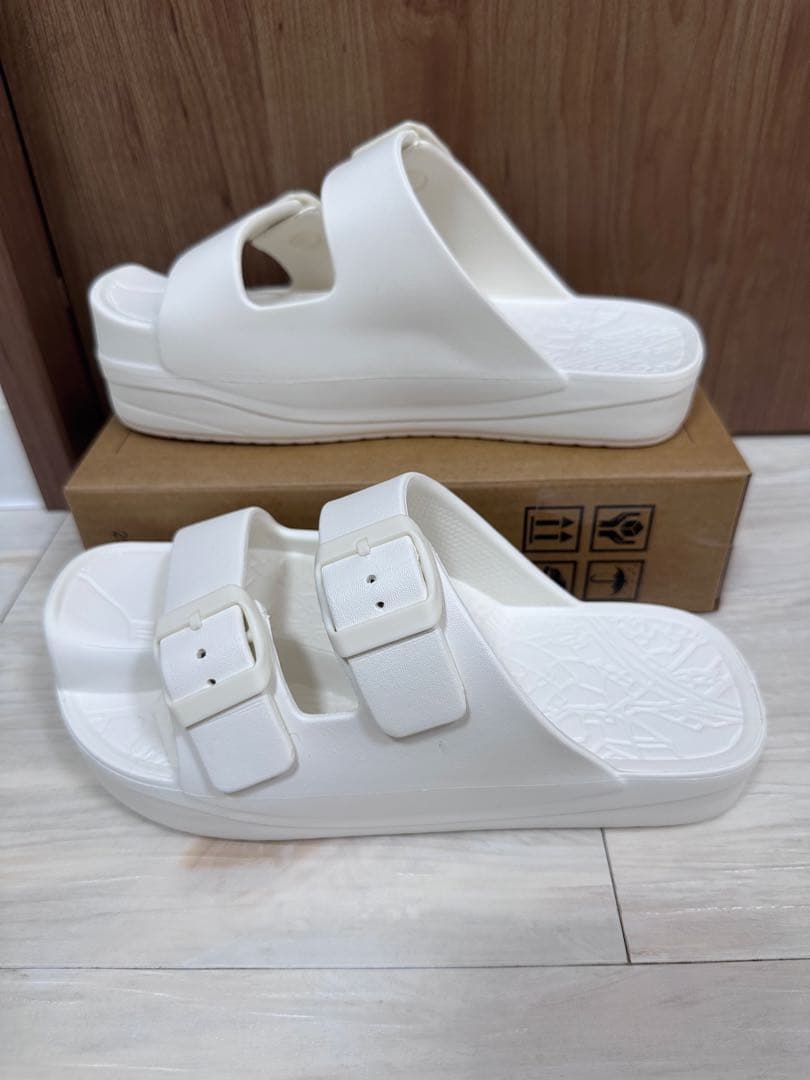 イージーサンダル　ラップホワイト Racbaki