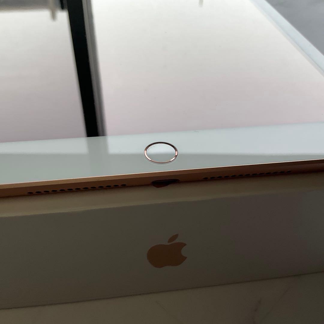 【極美品】Apple iPad 第7世代 Wi-Fi Cellular 32GB