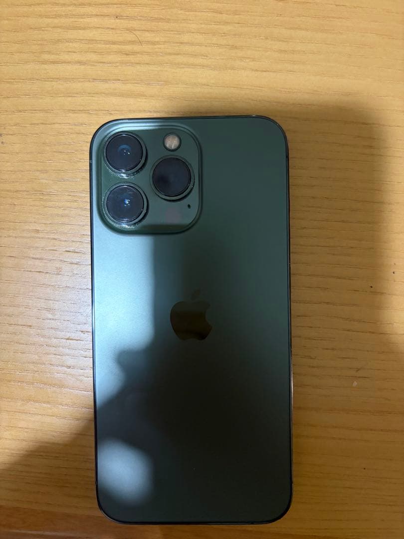 iPhone 13 Pro 256GB SIMフリーアルパイングリーン