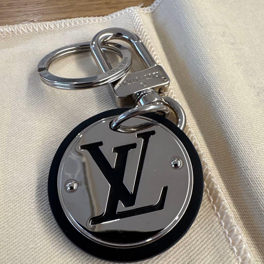 LOUIS VUITTON ルイヴィトン　チャーム　M67362