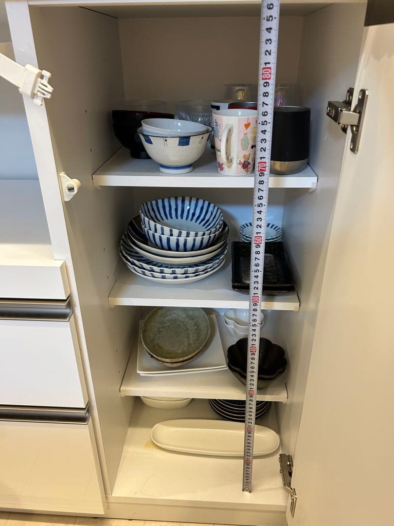 ホワイトキッチン収納 食器棚