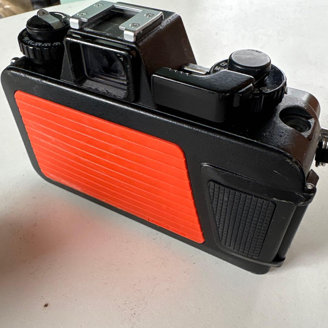 ジャンク品　Nikon NIKONOS-V 水中カメラとストロボ　付属品まとめ
