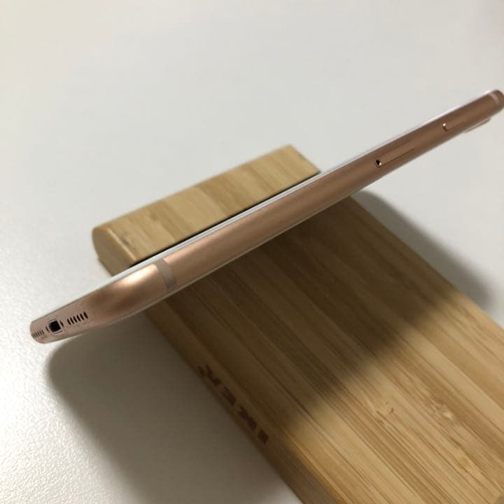 iPhone 8 Gold 256 GB SIMフリー