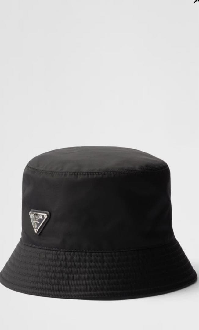 PRADA ブラック バケットハット
