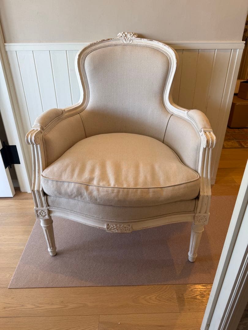 サラグレースデビューシリーズフレンチスタイルホワイトリネン 1人掛けソファ