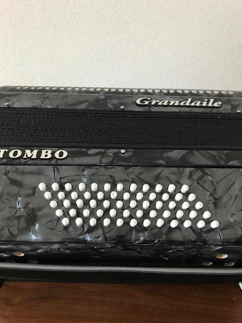 アコーディオン TOMBO グランデール GT-60