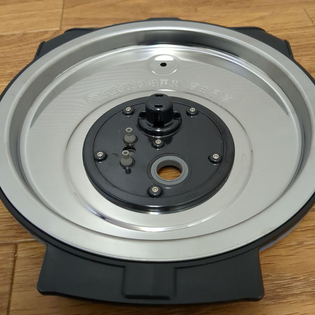 美品　タイガー超高級炊飯器　土鍋ご泡火炊 JRX-T060-KT コスモブラック