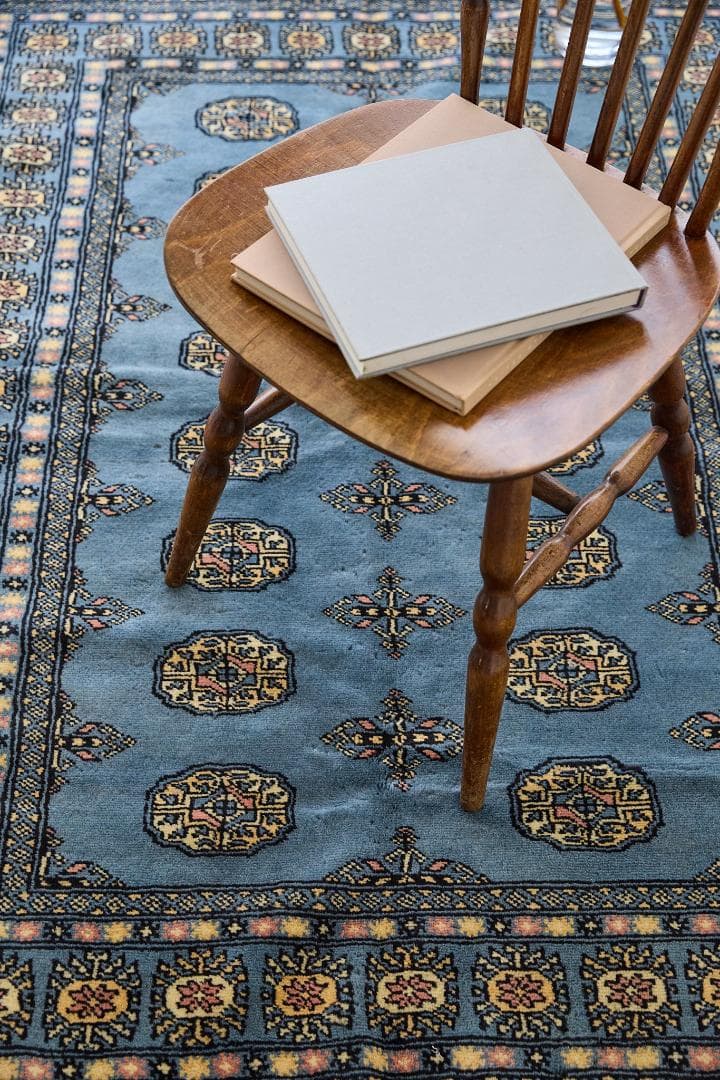 新品　トライバルラグ　ブハラ　ラホール産　（195×127cm) ブルー 青