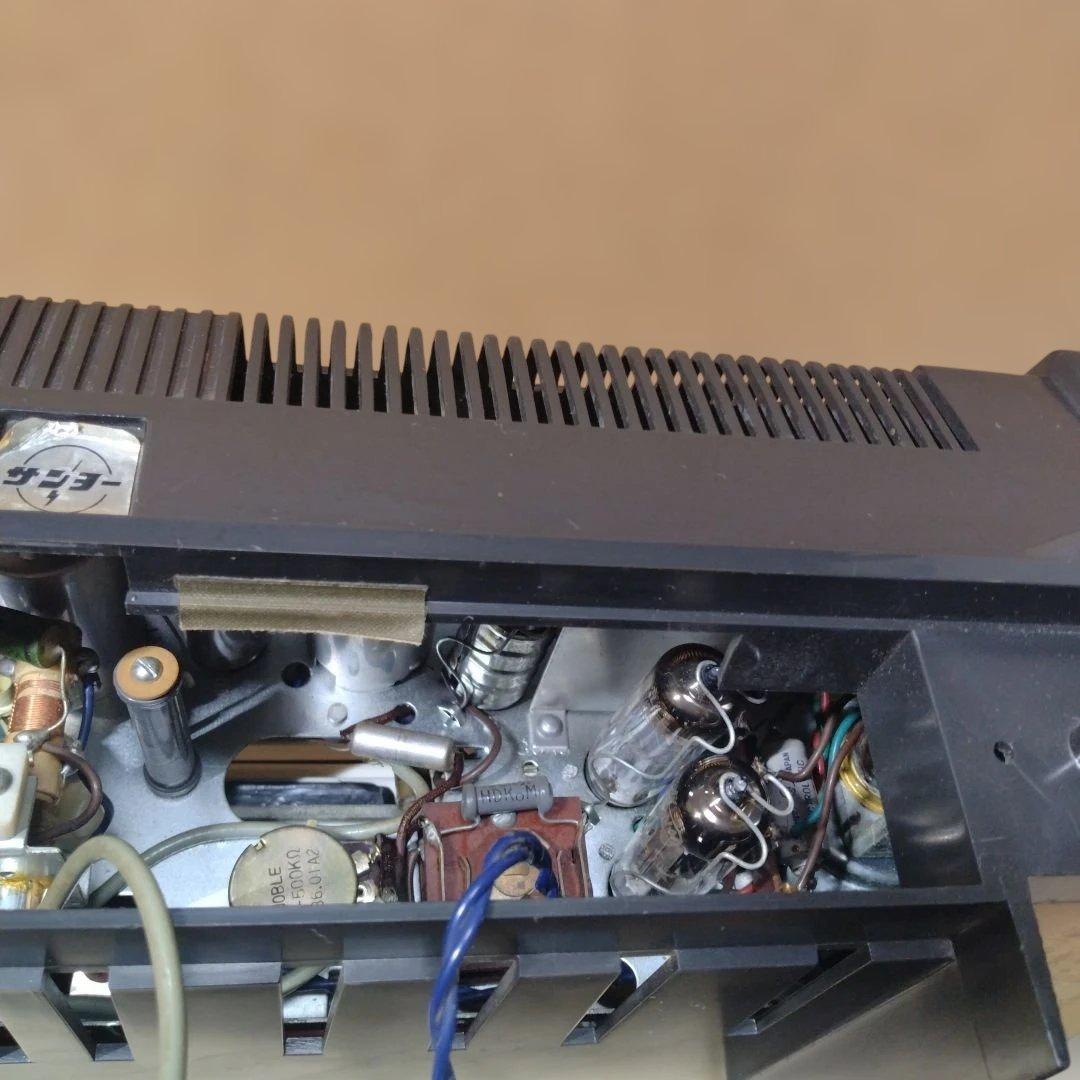DELUXE SANYO サンヨーSF-49真空管ラジオ2スピーカー5球スーパー