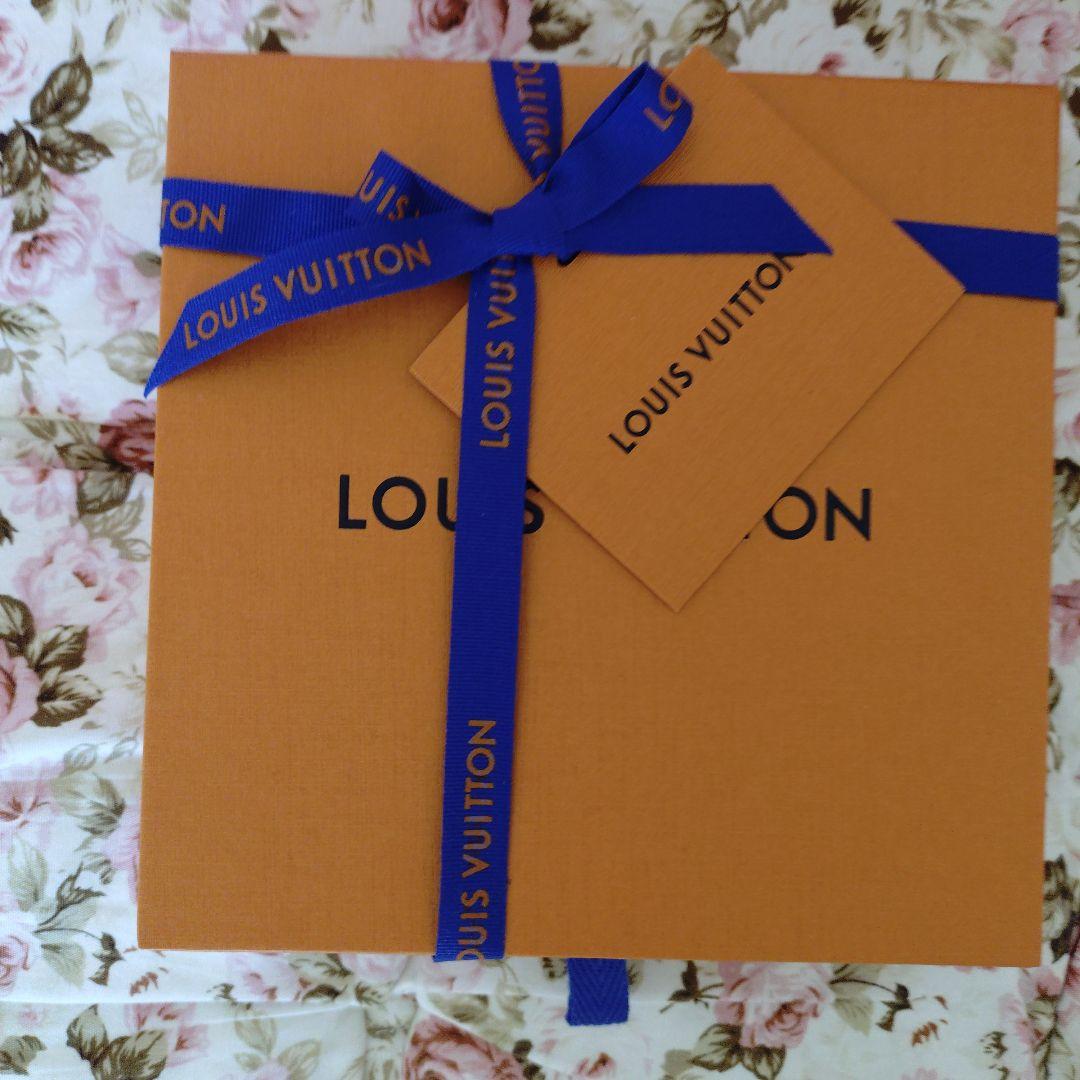 ヘッド　バンド　LV アイコニック　ストラス