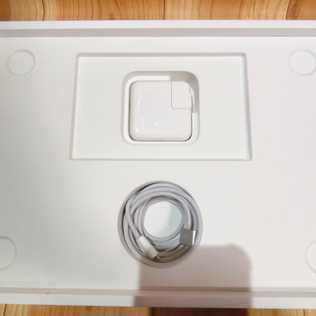 Apple MacBook Air 2022 本体 256GB 8GB 374A