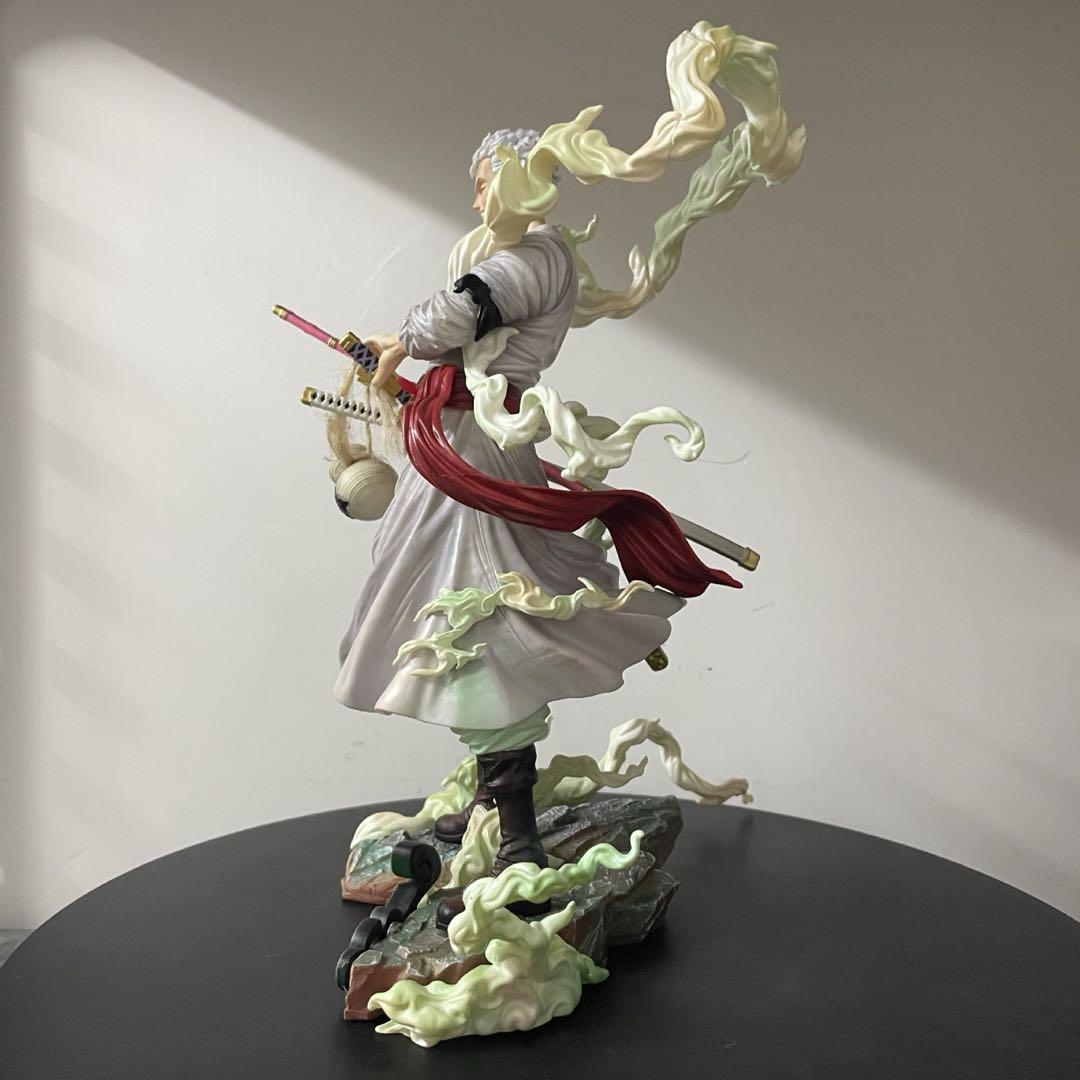 ワンピース　ロロノア・ゾロ　ニカver　高さ30cm 海外フィギュア