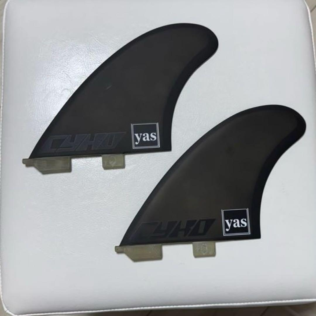 【未使用】CYKO サイコ ツインフィン yas FCS2(両面丸タイプ)