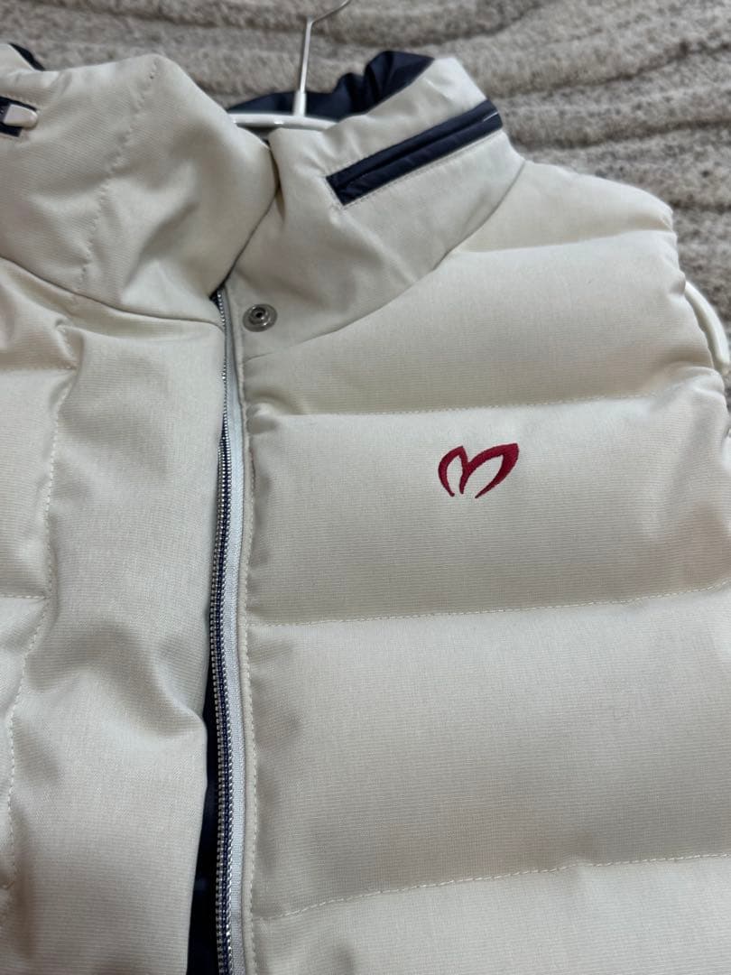 【極美品】マスターバニー　ホワイト キルティングベスト　フード付き