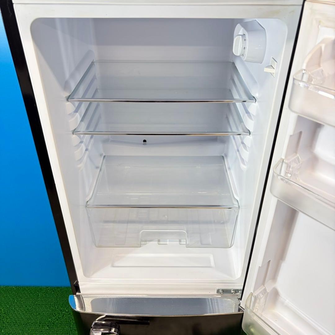 745 2022年製　レトロデザイン　冷蔵庫　100L〜200L 洗濯機有　美品