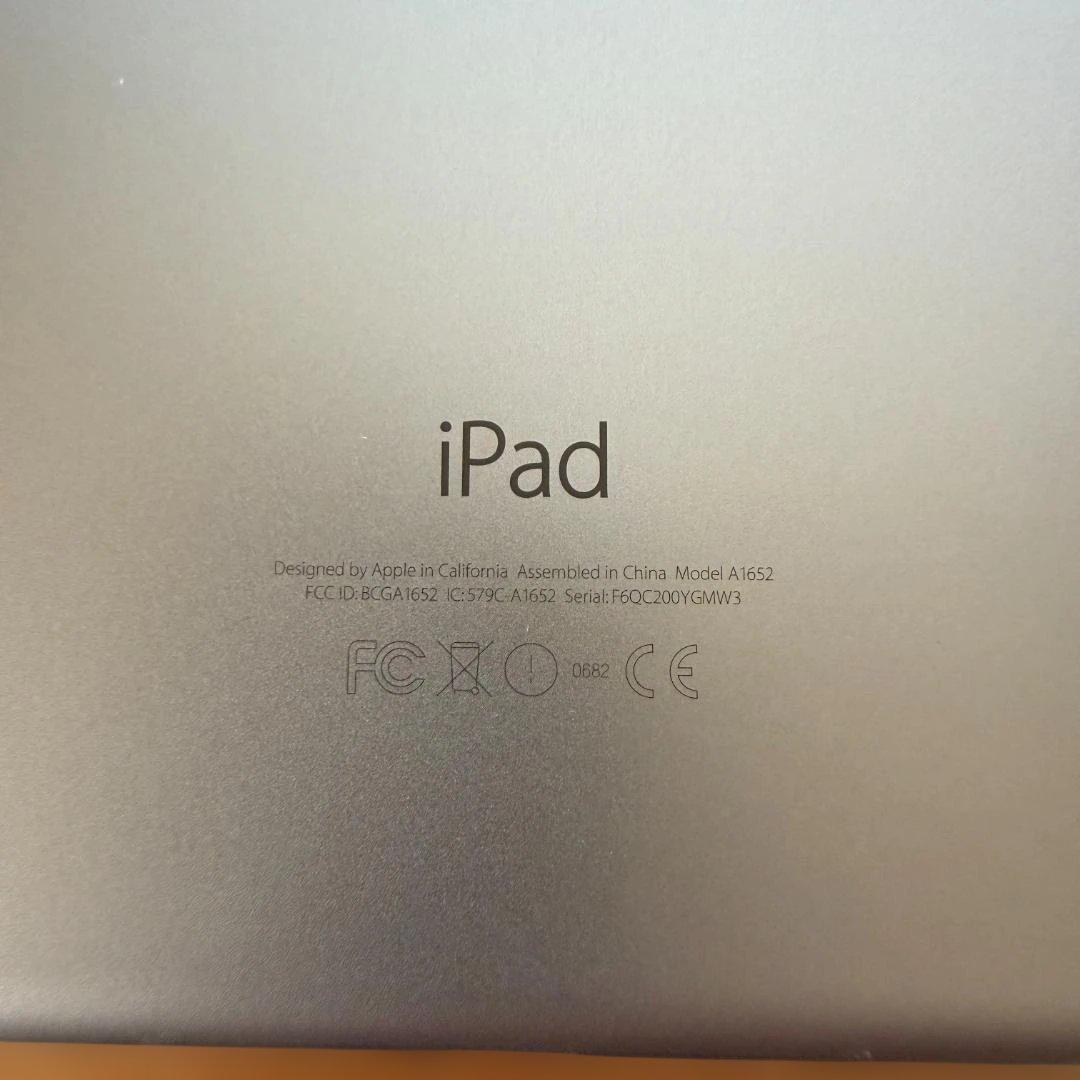 美品iPadPro第1世代 12.9 128GB 箱付 9時間稼働 Povo対応