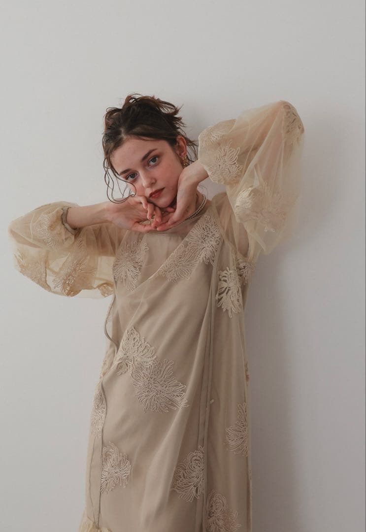 ★新品タグ付き★ドリードール　バルーンスリーブボリュームドレス　結婚式