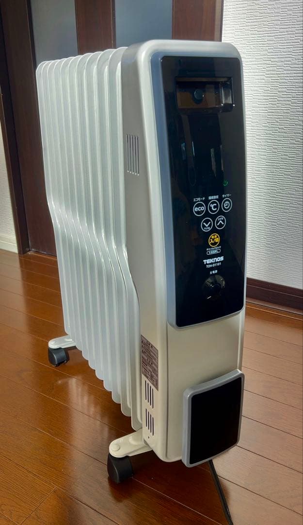 オイルヒーター　TEKNOS ほぼ新品