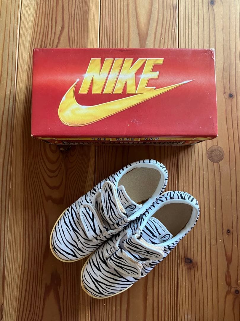 ナイキ　ナイキビンテージ　ナイキズー　ビンテージスニーカー