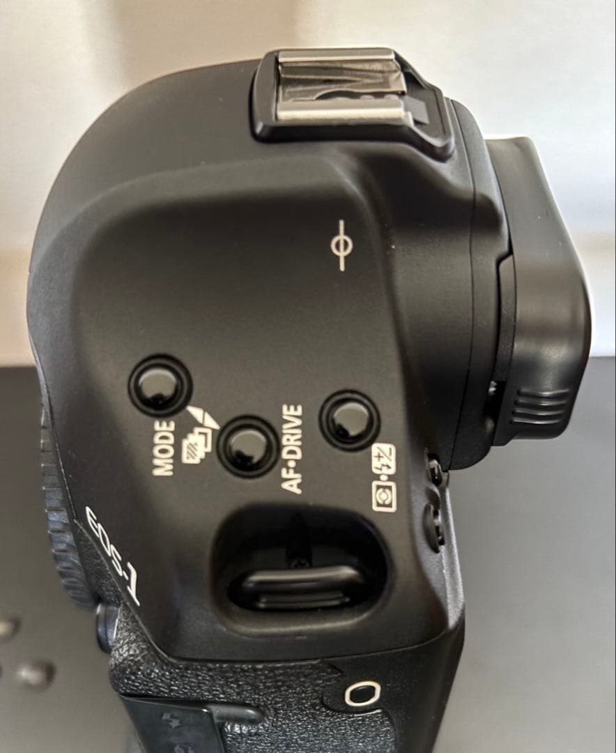 デジタルカメラ Canon EOS-1D Mark III