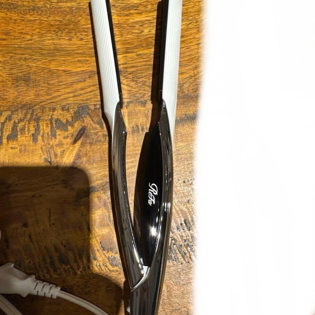 【正規品】リファ　ビューテックストレートアイロン