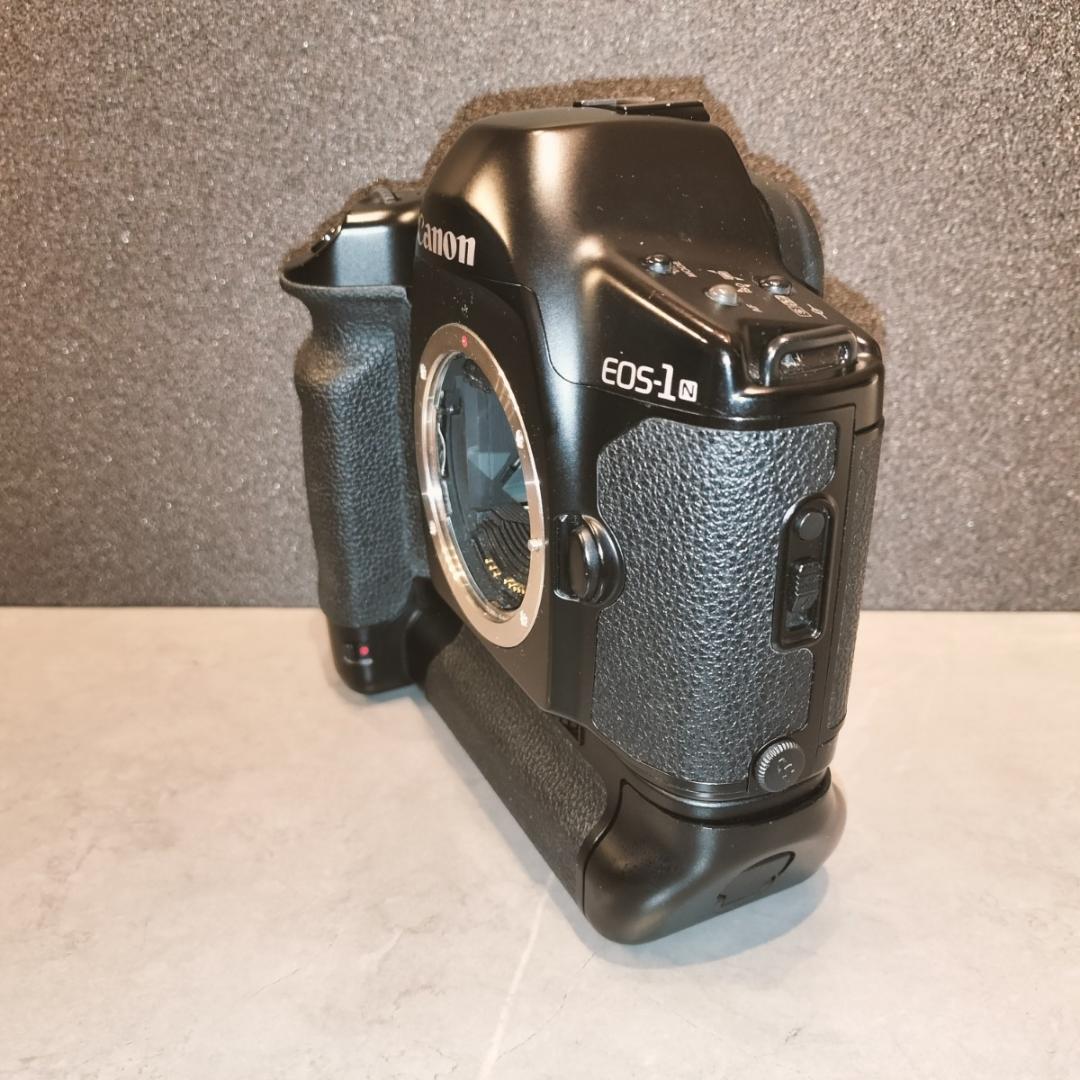 Canon EOS-1N フィルムカメラ