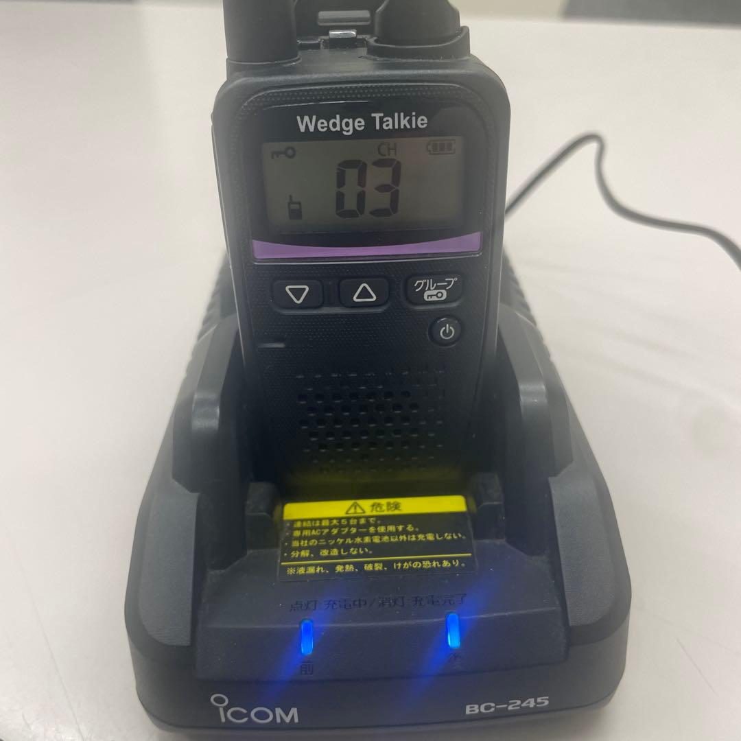 Wedge Talkie トランシーバー 2台WED-NO-001 充電器付き