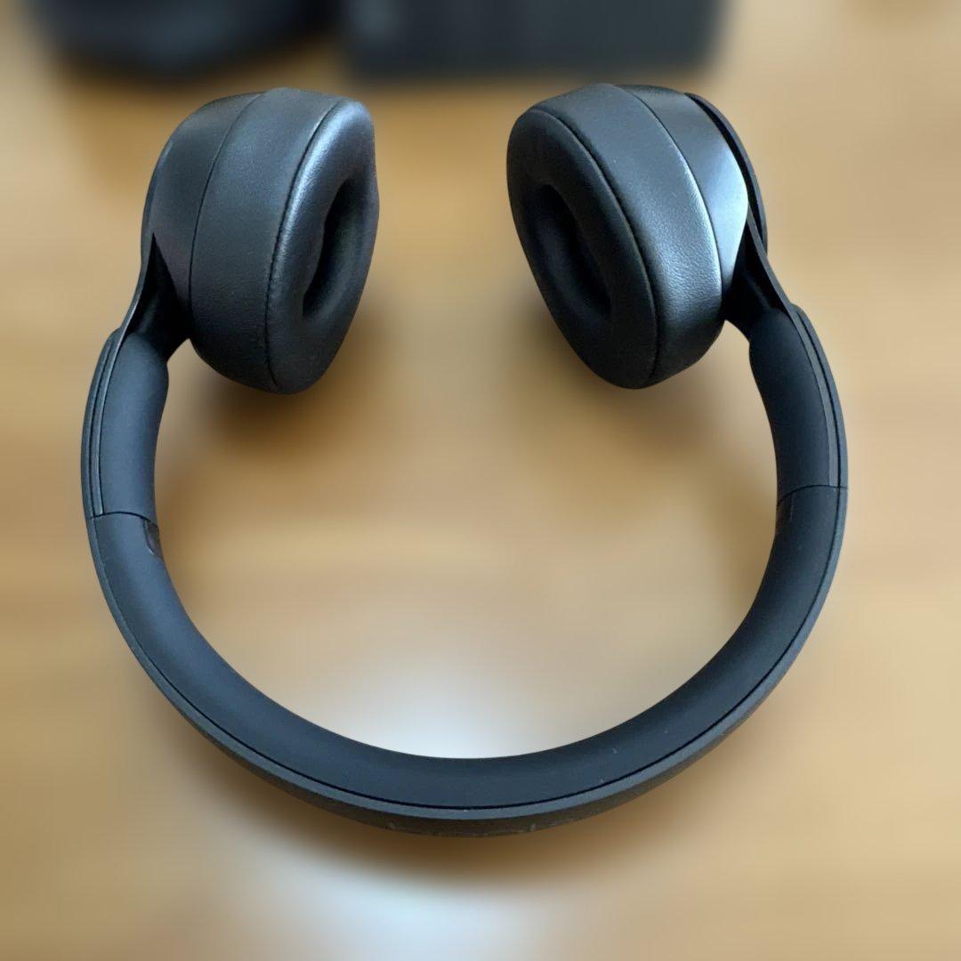 最終値下げ【美品】Beats SOLO PRO ワイヤレスヘッドホン ブラック