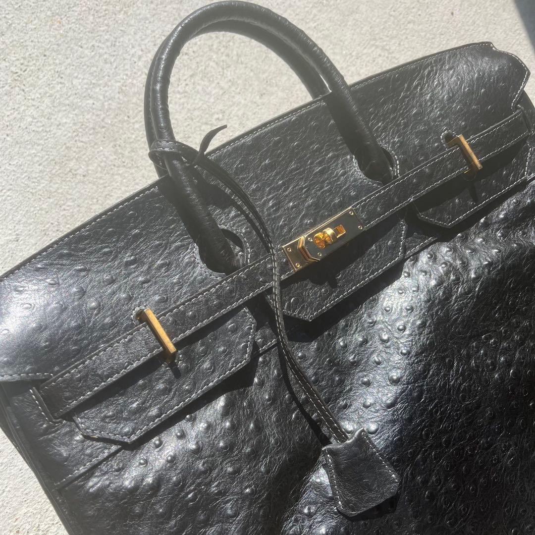 【激レア】特大ボストンバッグ 黒　オーストリッチ フルポイント ベルトデザイン