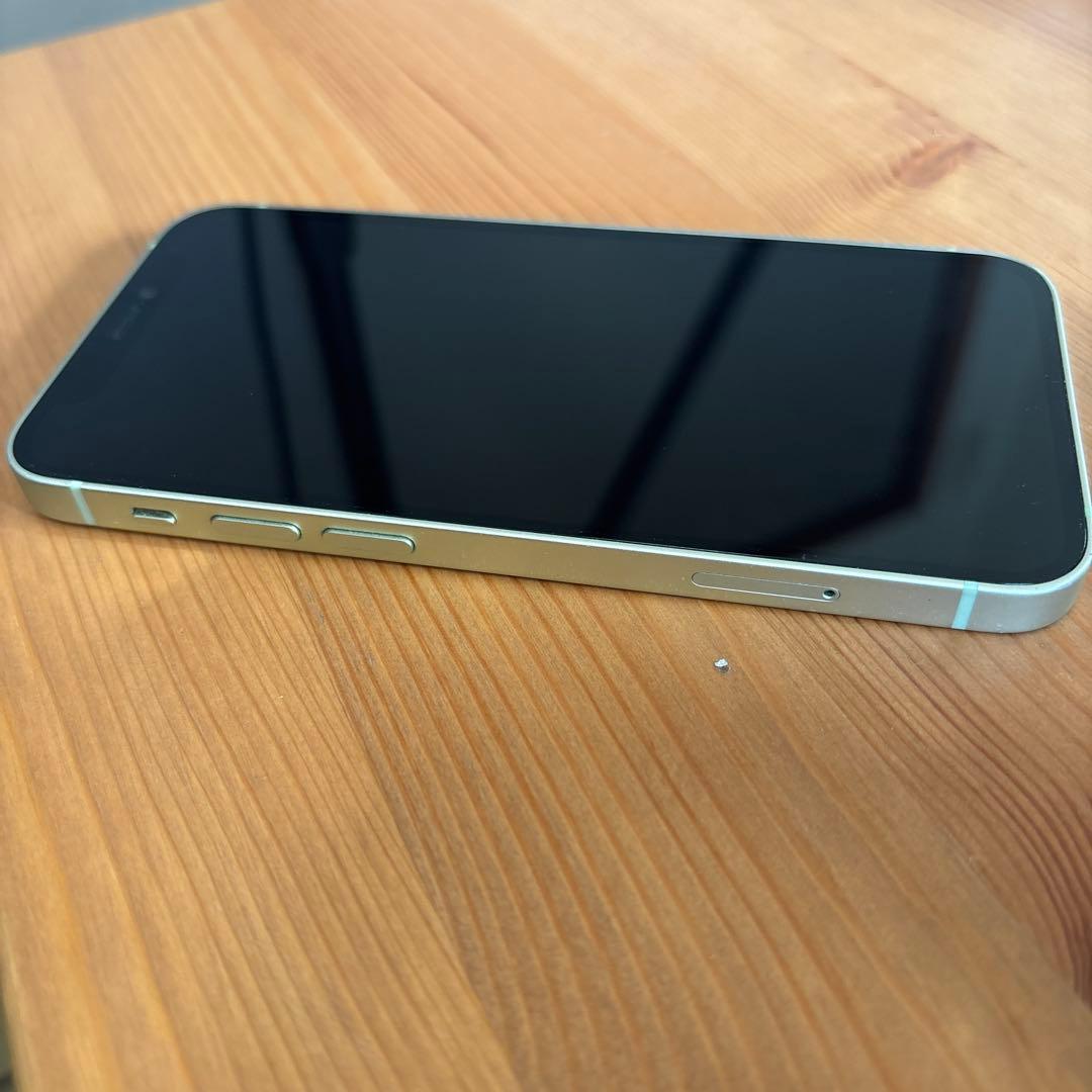 Apple iPhone 12 mini 64GB バッテリー76%