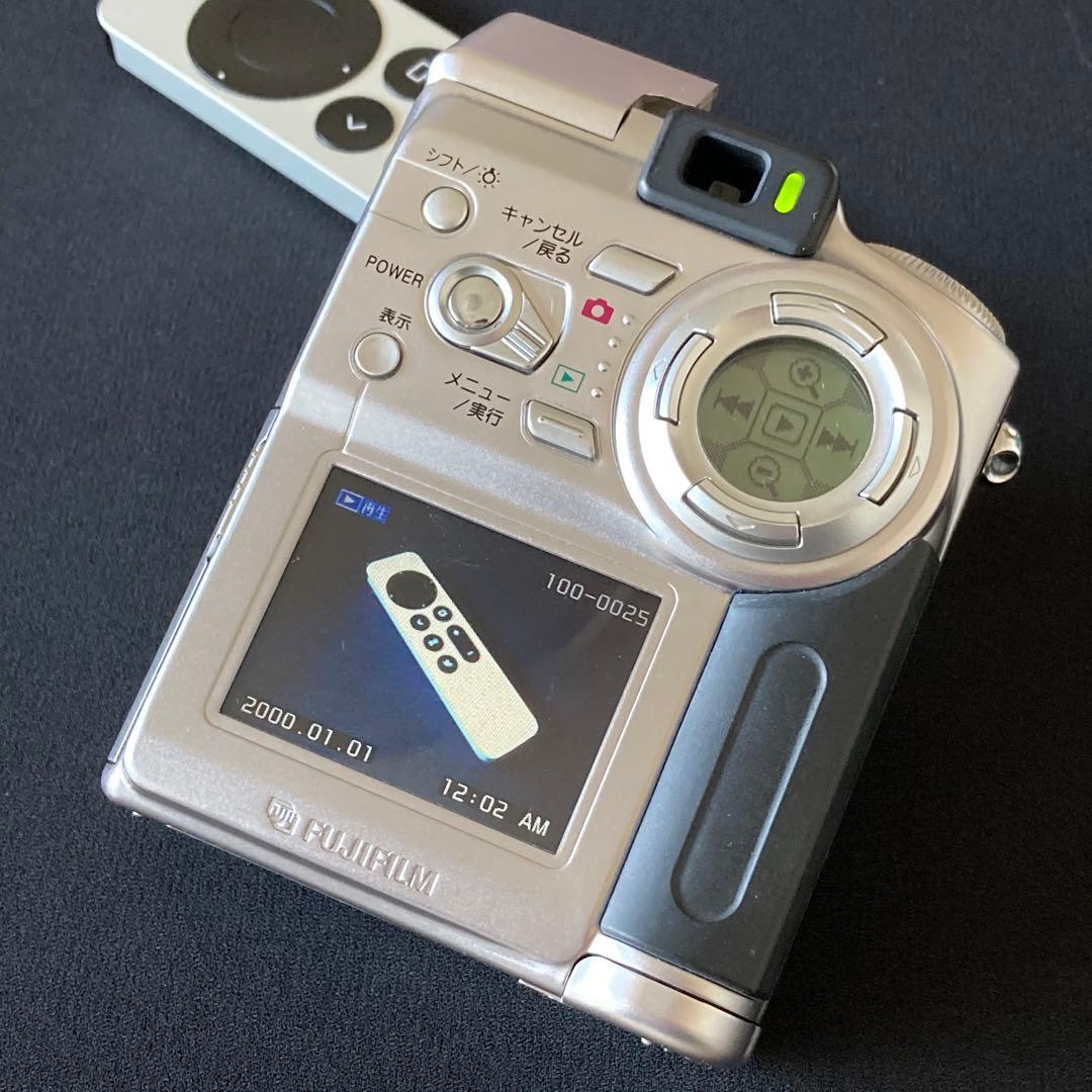 【美品】FUJIFILM finepix 4700z CCDセンサー コンデジ