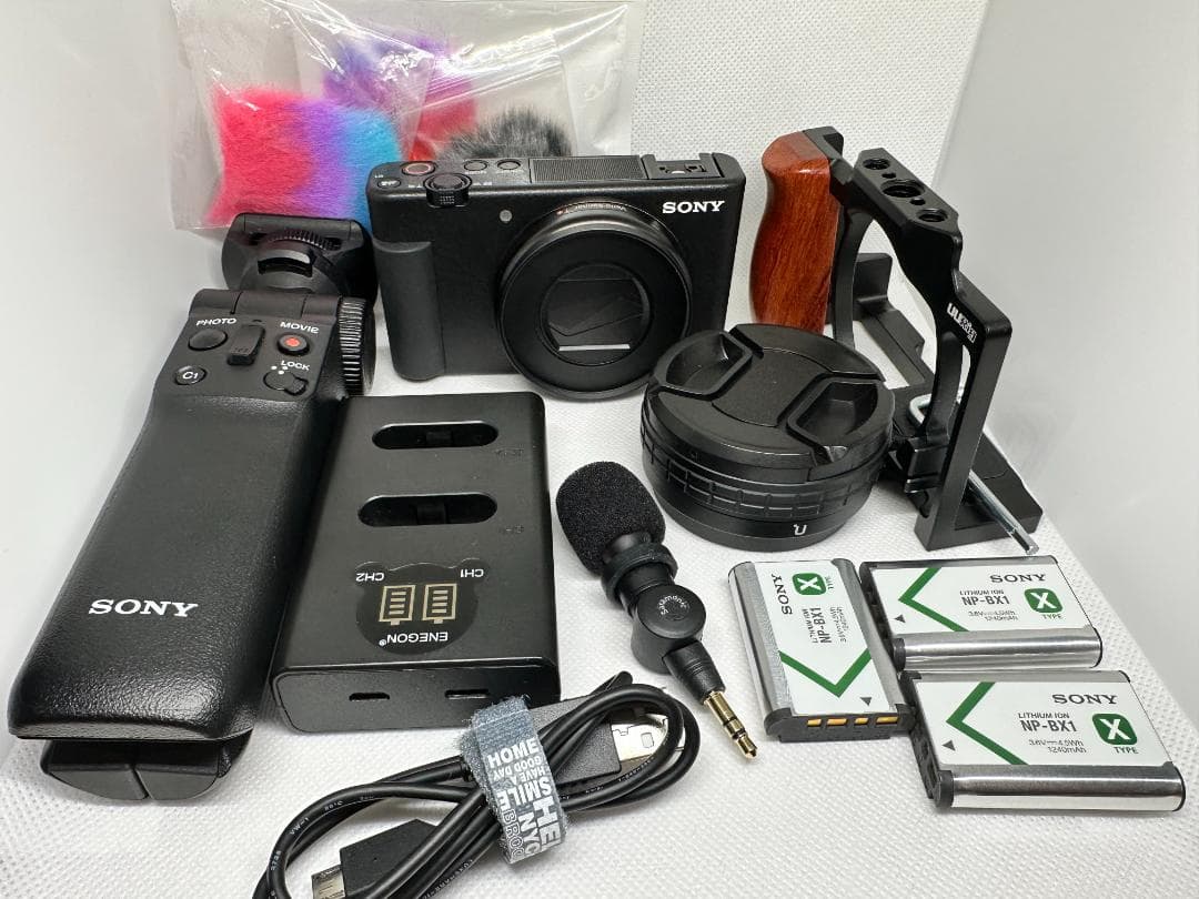 SONY ZV-1 デジタルカメラ（2万円以上相当のアクセサリー付）