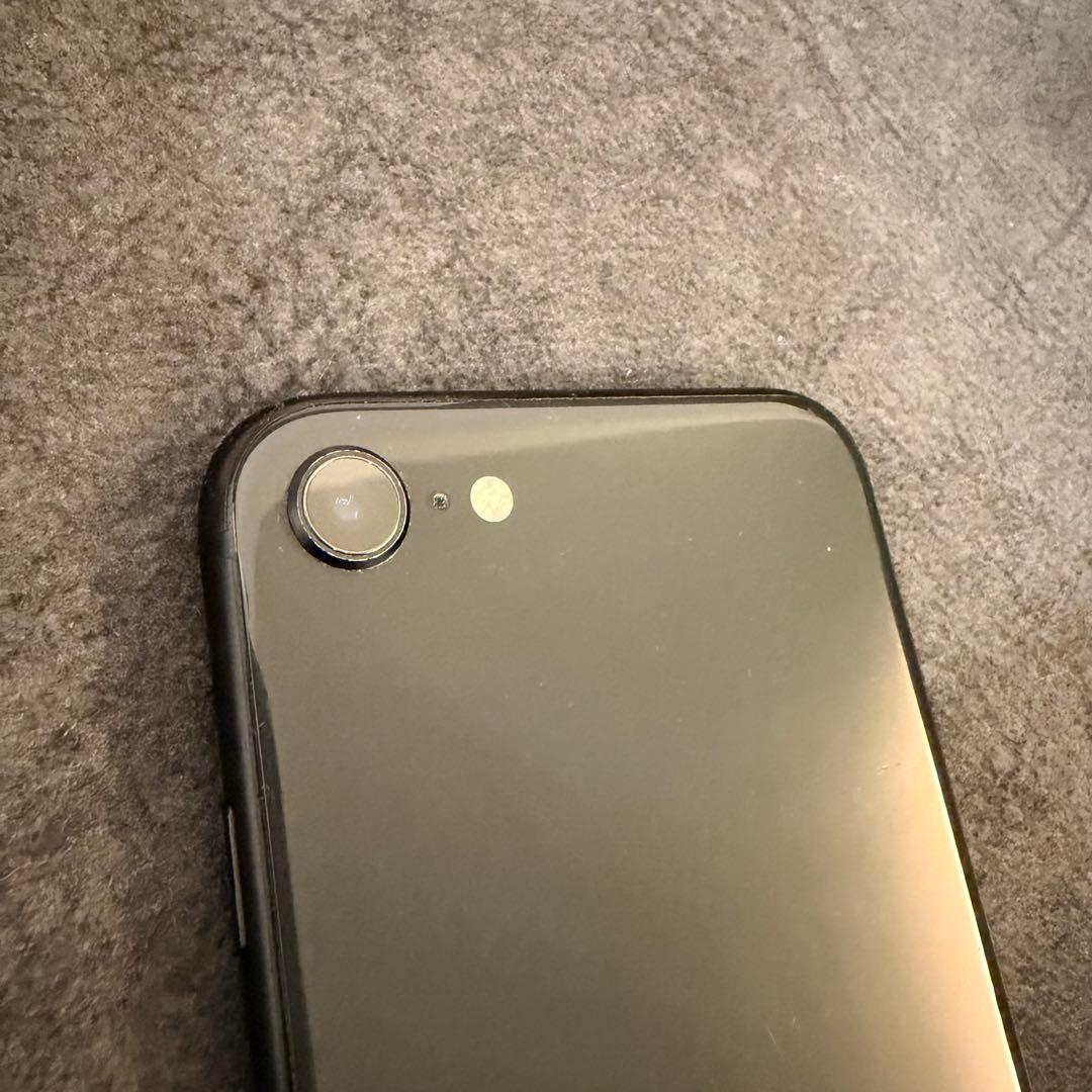 iPhoneSE 第2世代 SIMロック未解除