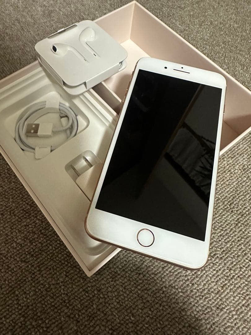 こ*キ様 iPhone 8 Plus 256GB