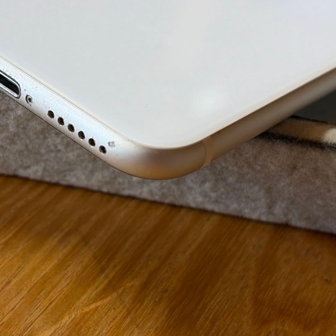 渡*辺様 iphone se2 64gb simフリー