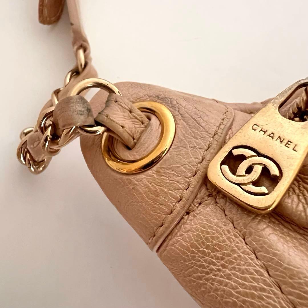 美品【シャネル/CHANEL】ウエストポーチ　ボディバッグ　クロスバッグ