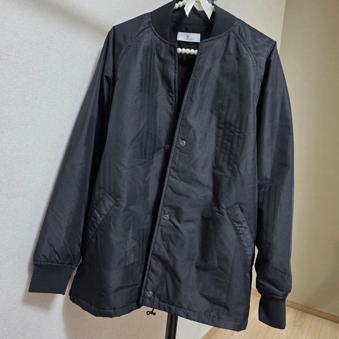 ブラック ジャカードブルゾン