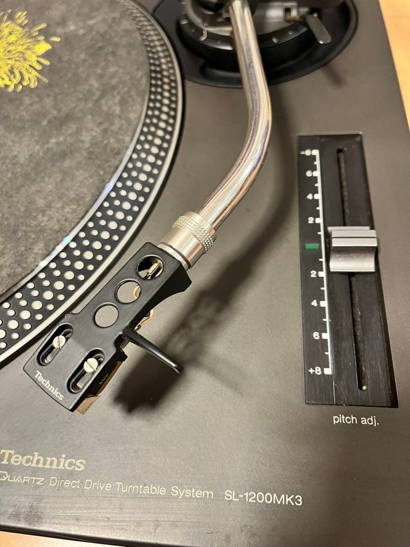 【作動確認済】テクニクス SL1200 MK3 ターンテーブル　中古