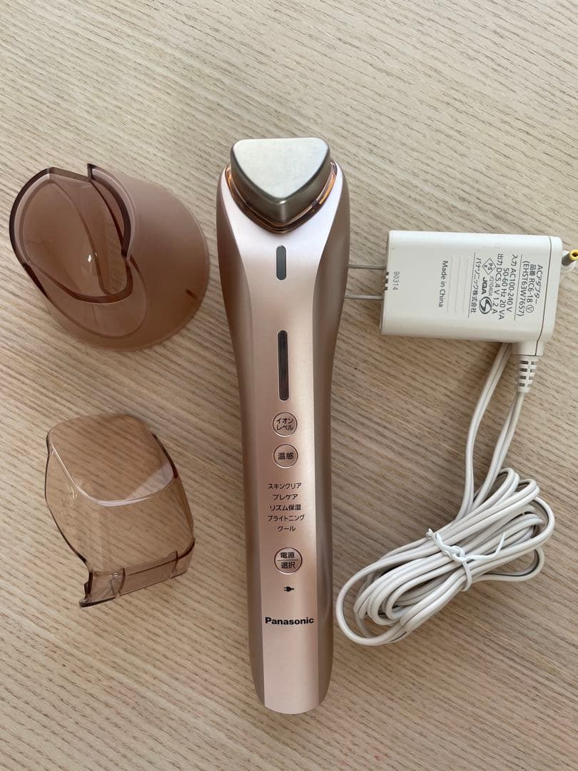 【割引中】美品 Panasonic 美顔器 スキンケア
