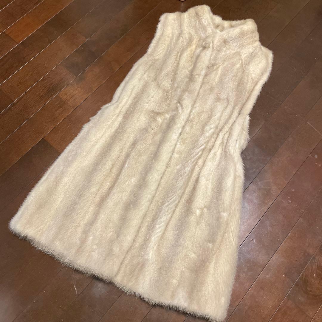 美品・最高級ヴァイオレットミンクファージレミドル・ロング丈 ノーカラー