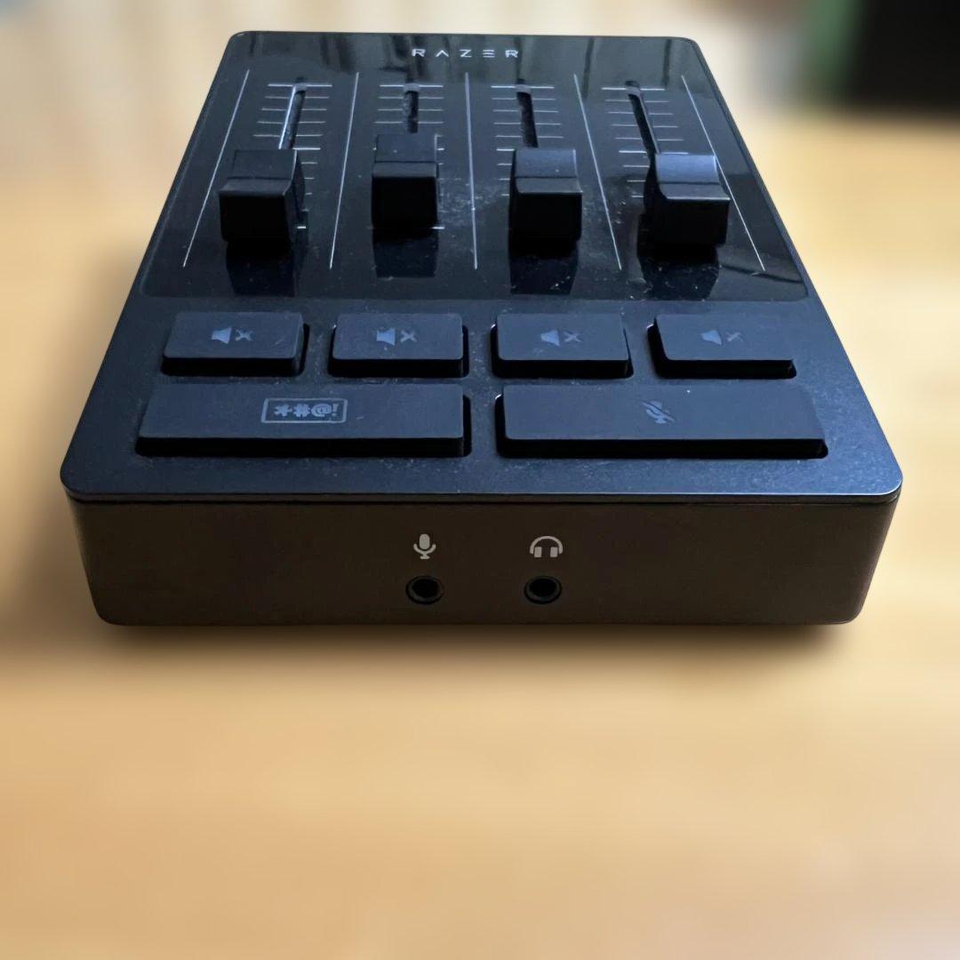 Razer Audio Mixer　オーディオミキサー