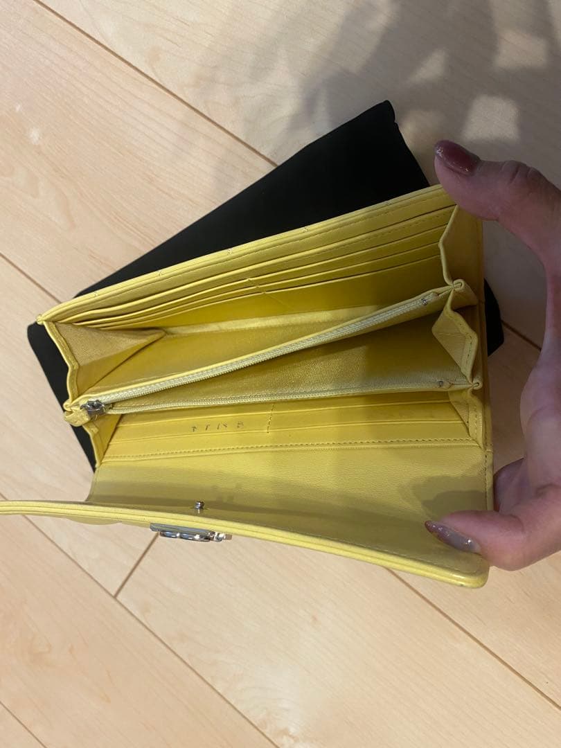 CHANEL長財布