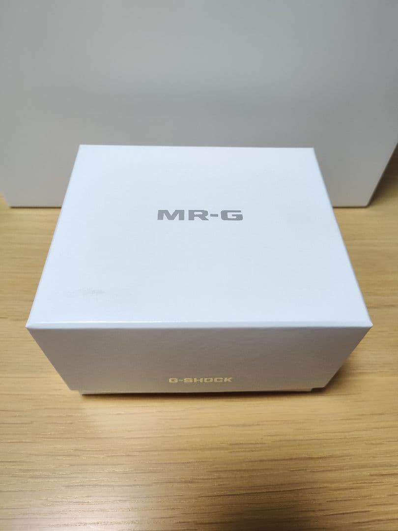 時計 CASIO MRG-B1000D-1AJR