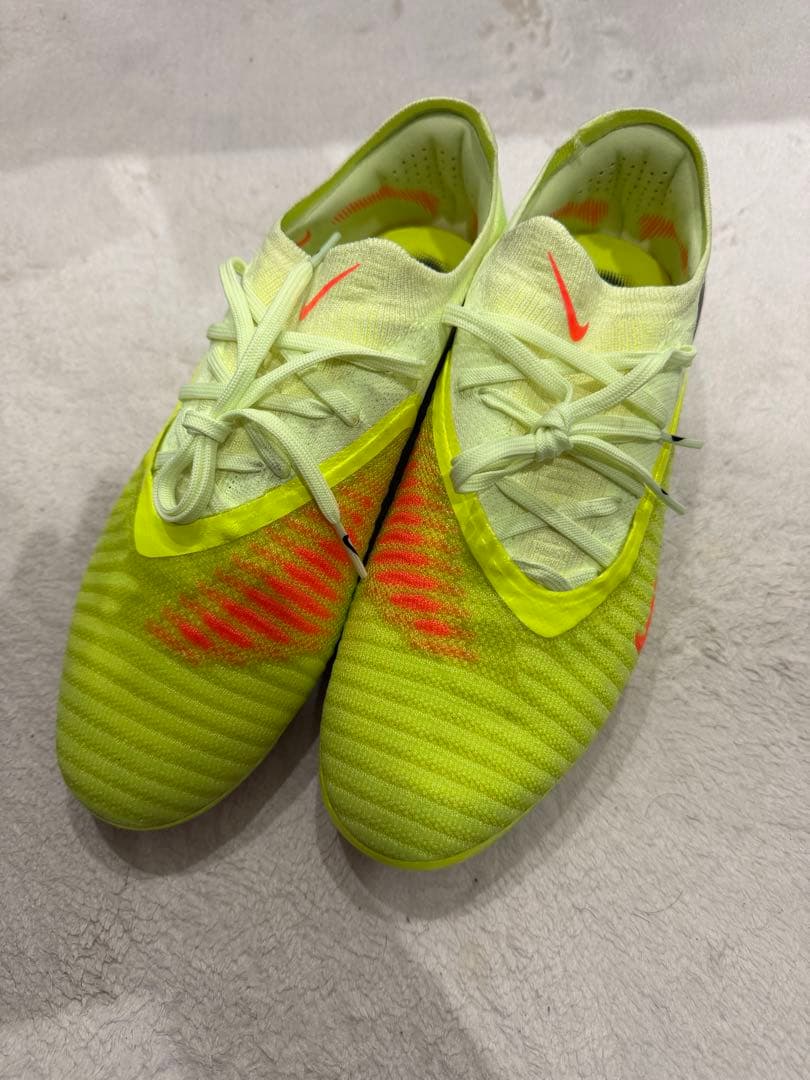 ファントム 6 LOW エリート AG-PRO