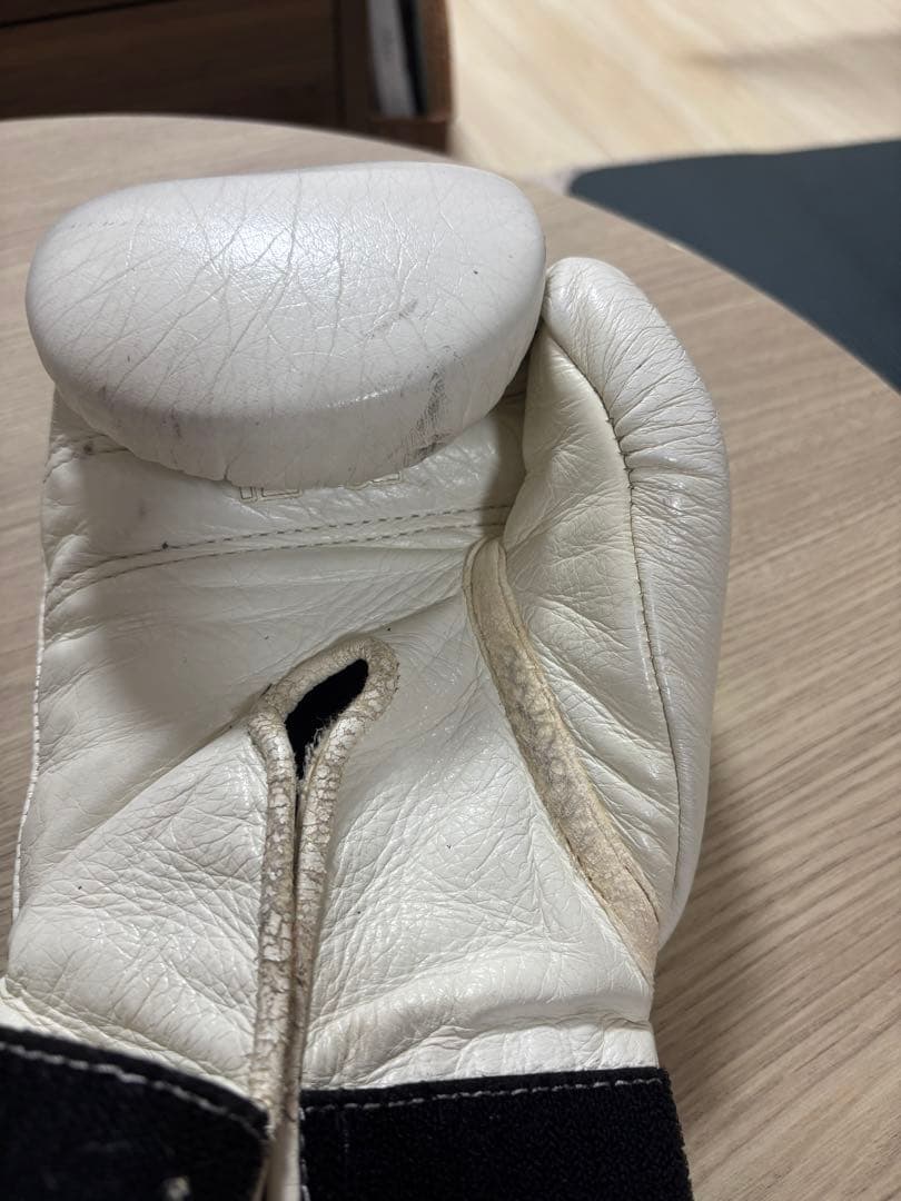 Winning ボクシンググローブ 12オンス ホワイト